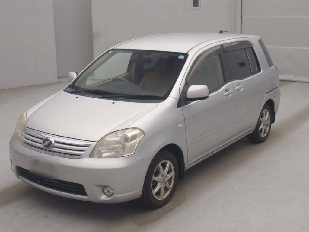 Toyota Raum