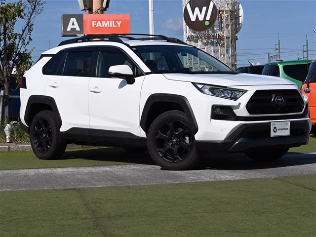 TOYOTA RAV4