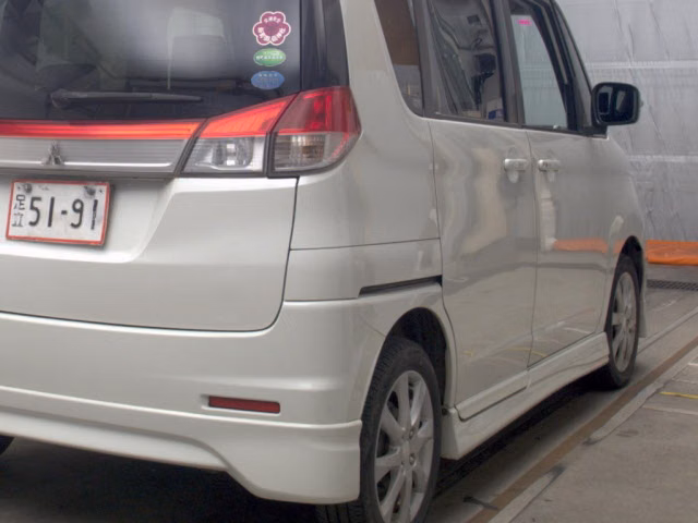 MITSUBISHI DELICA D:2