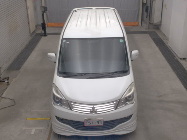 MITSUBISHI DELICA D:2