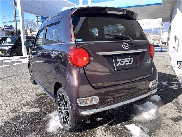 DAIHATSU CAST