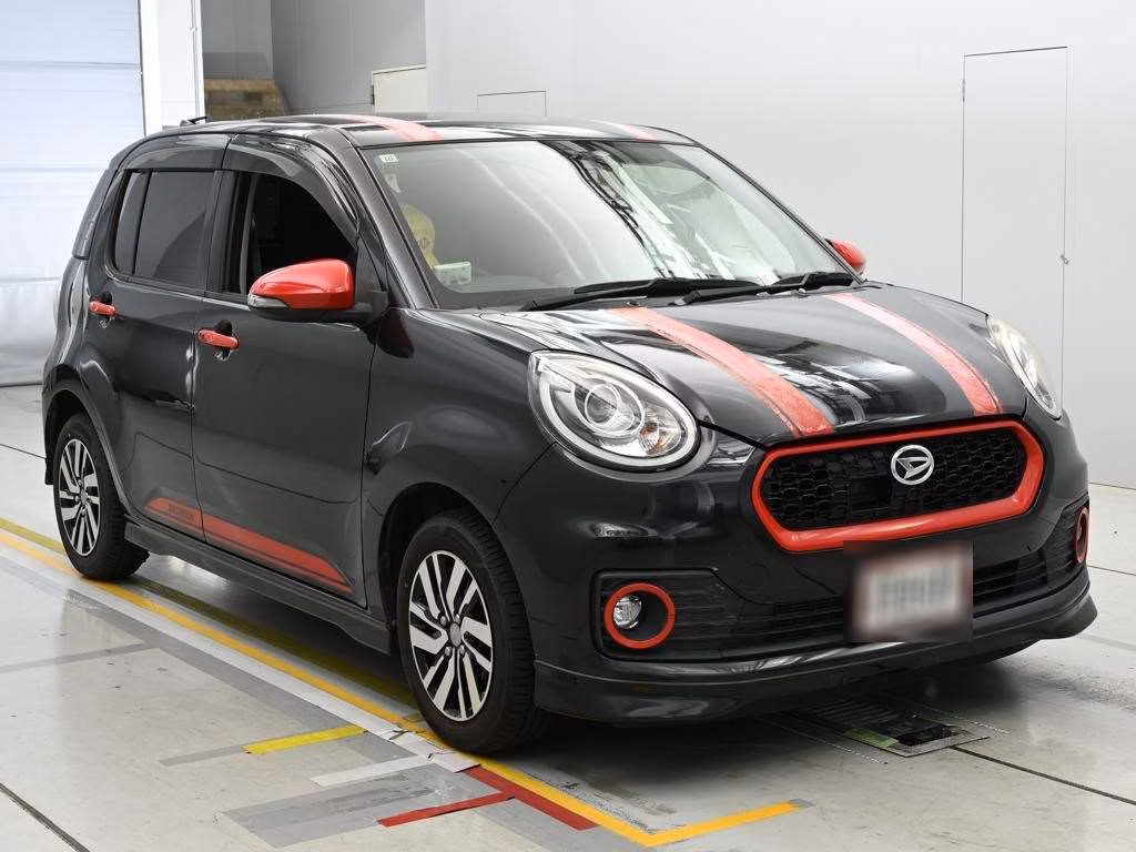 DAIHATSU BOON
