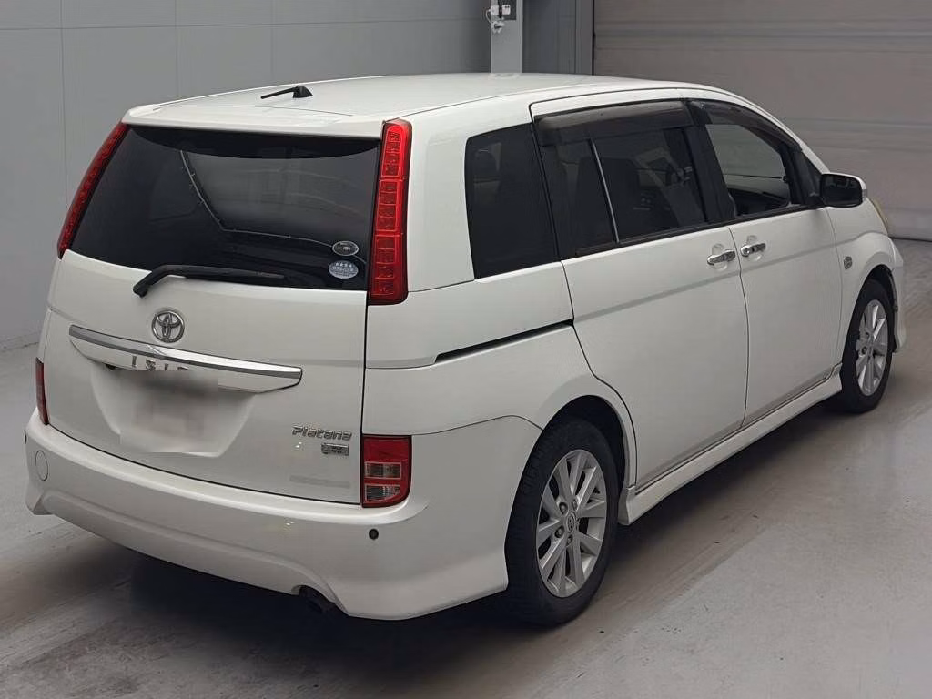 TOYOTA ISIS