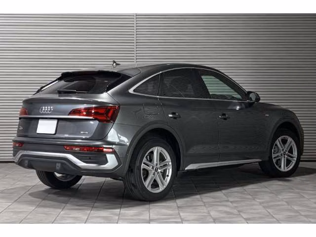 AUDI Q5 SPORTBACK