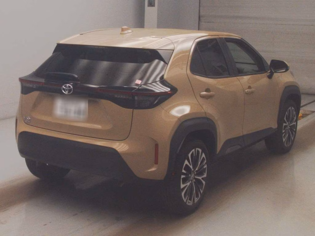 TOYOTA YARIS CROSS