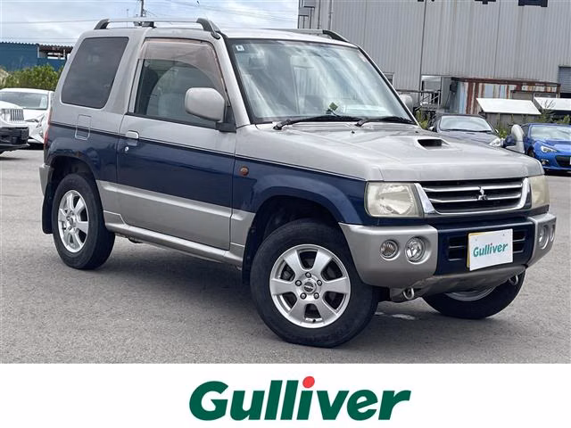 MITSUBISHI PAJERO MINI