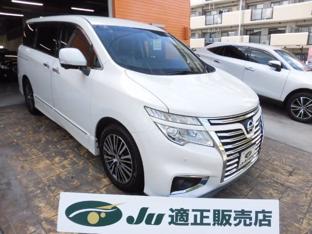 NISSAN ELGRAND