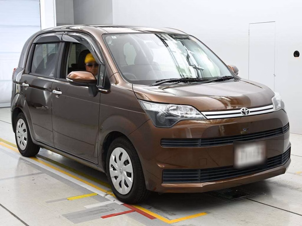 TOYOTA SPADE