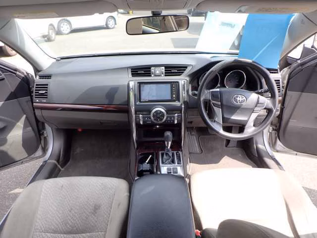 TOYOTA MARK X