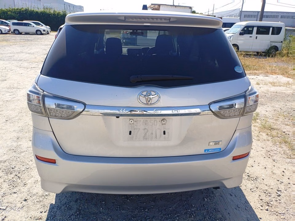 TOYOTA WISH