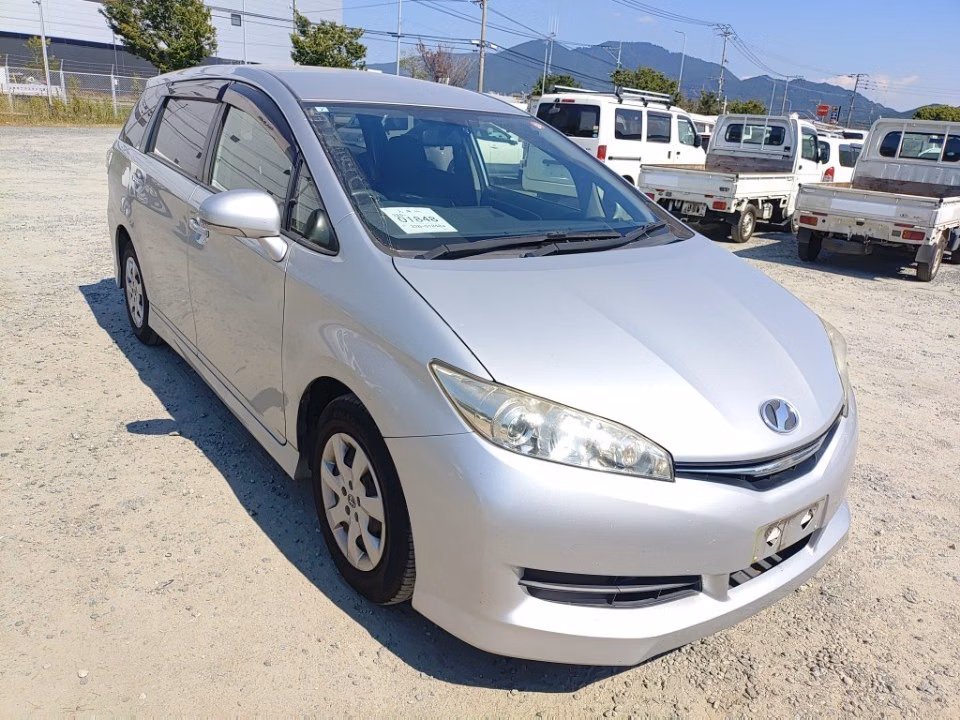 TOYOTA WISH