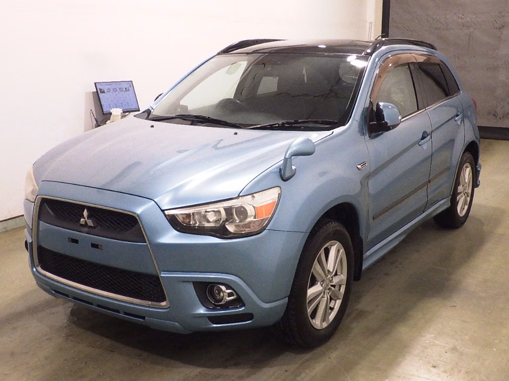 MITSUBISHI RVR