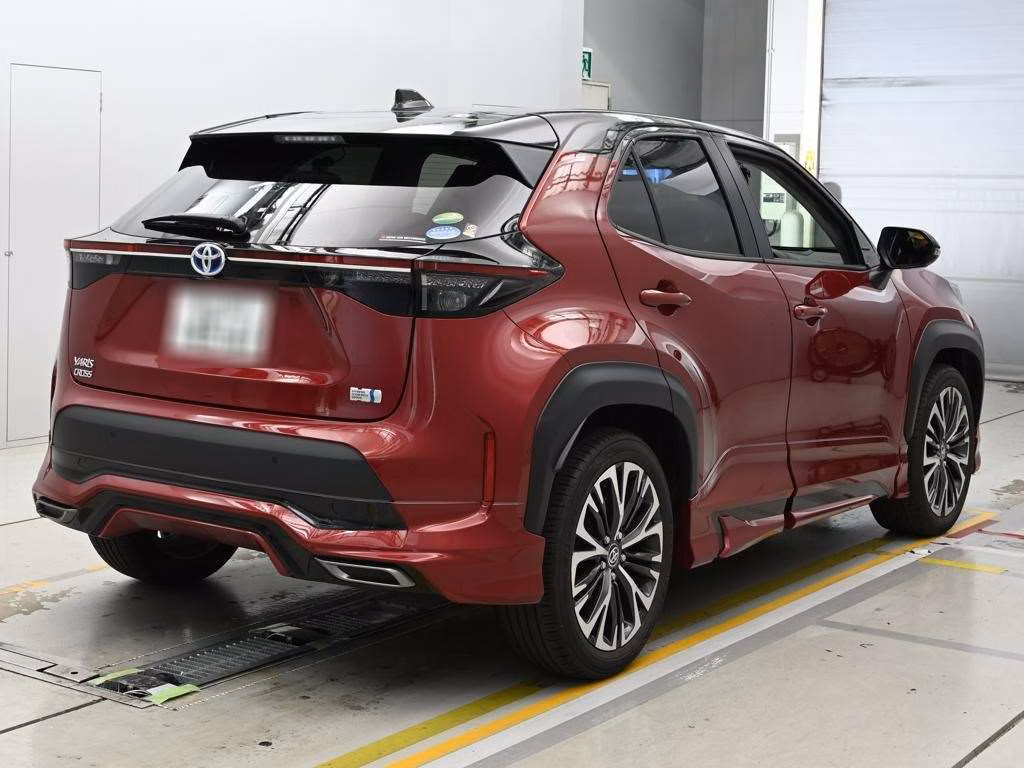 TOYOTA YARIS CROSS