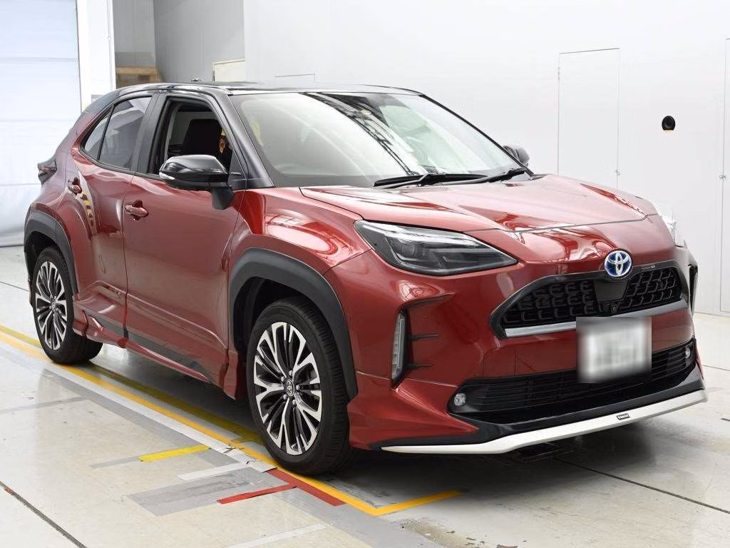 TOYOTA YARIS CROSS