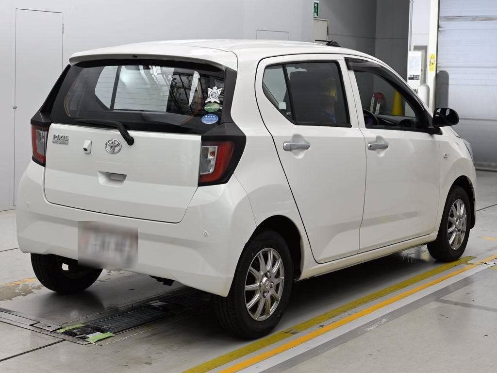 TOYOTA PIXIS EPOCH