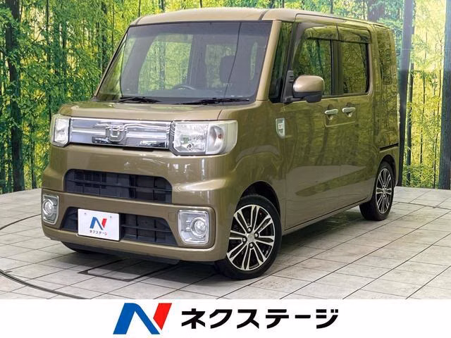 DAIHATSU WAKE