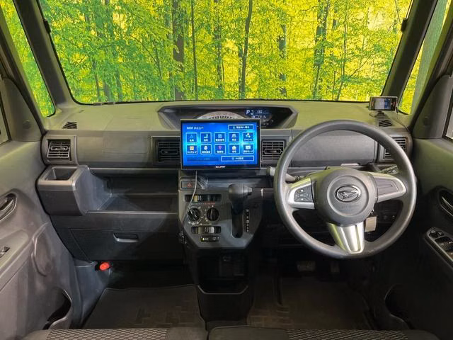 DAIHATSU WAKE