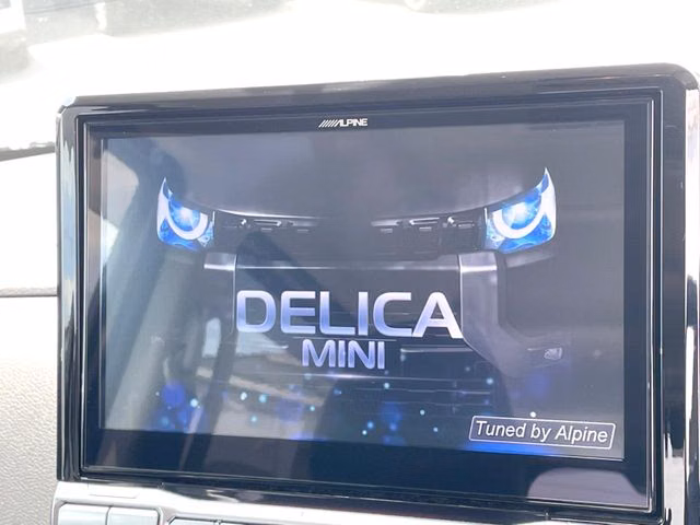 MITSUBISHI DELICA MINI