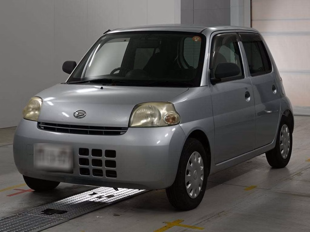 DAIHATSU ESSE