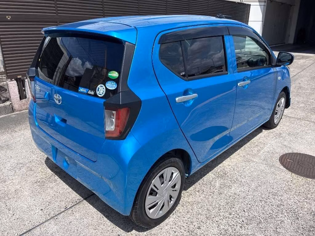 TOYOTA PIXIS EPOCH