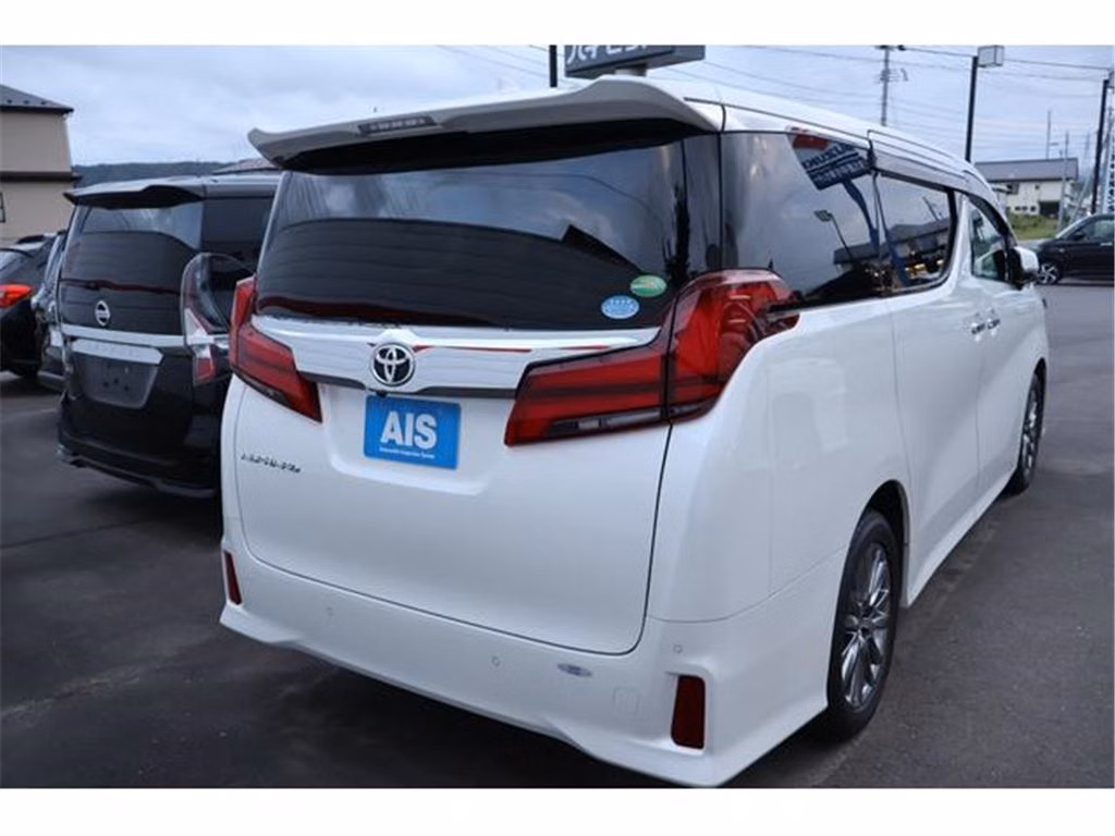 TOYOTA ALPHARD