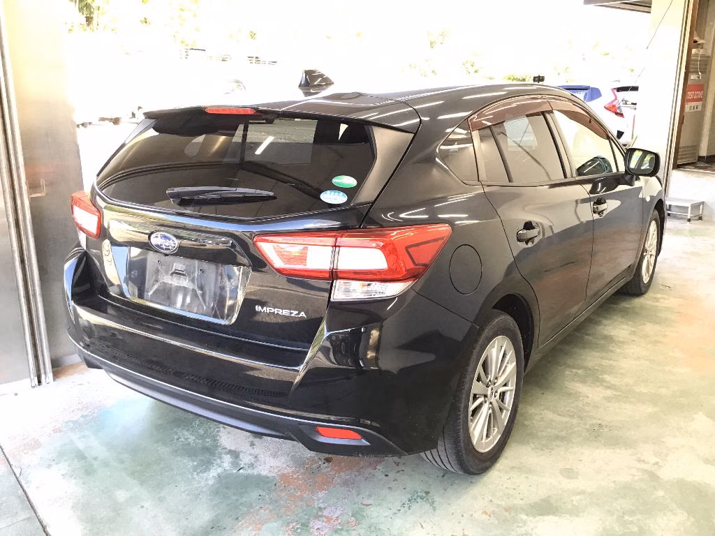 SUBARU IMPREZA