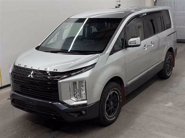 MITSUBISHI DELICA D:5