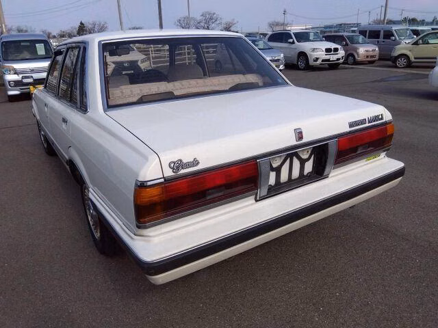 TOYOTA MARK II