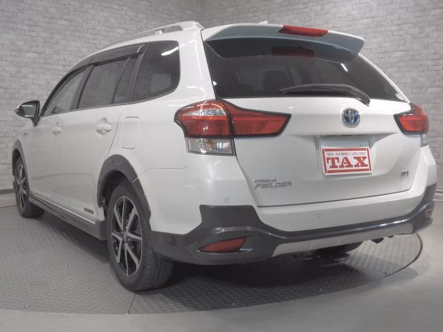 TOYOTA COROLLA AXIO