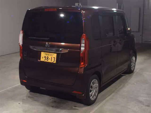 HONDA N-BOX
