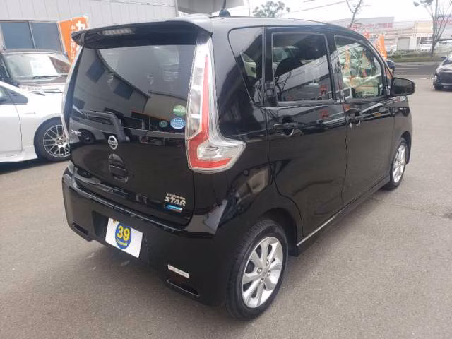NISSAN DAYZ