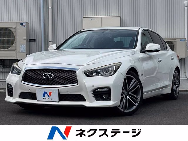NISSAN SKYLINE