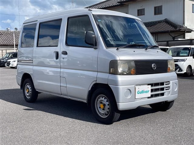 NISSAN CLIPPER