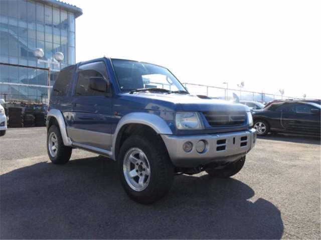 MITSUBISHI PAJERO MINI