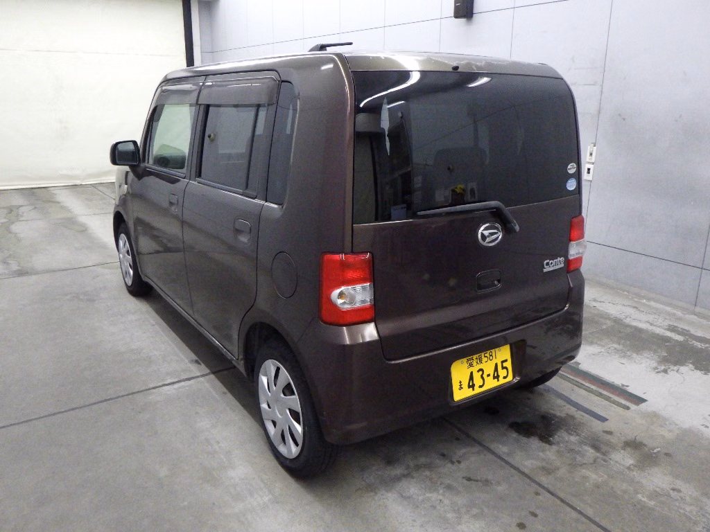 DAIHATSU MOVE CONTE