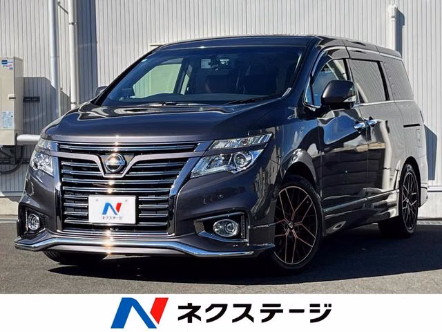 NISSAN ELGRAND