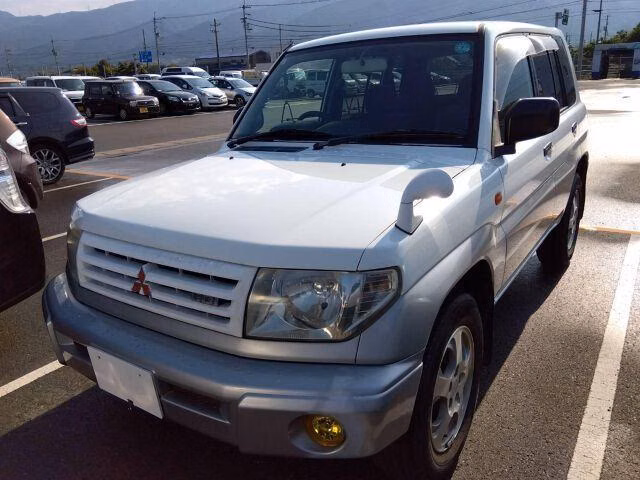 MITSUBISHI PAJERO IO