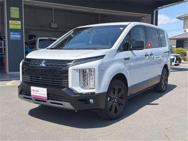 MITSUBISHI DELICA D:5