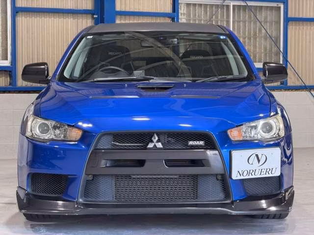 MITSUBISHI LANCER EVOLUTION