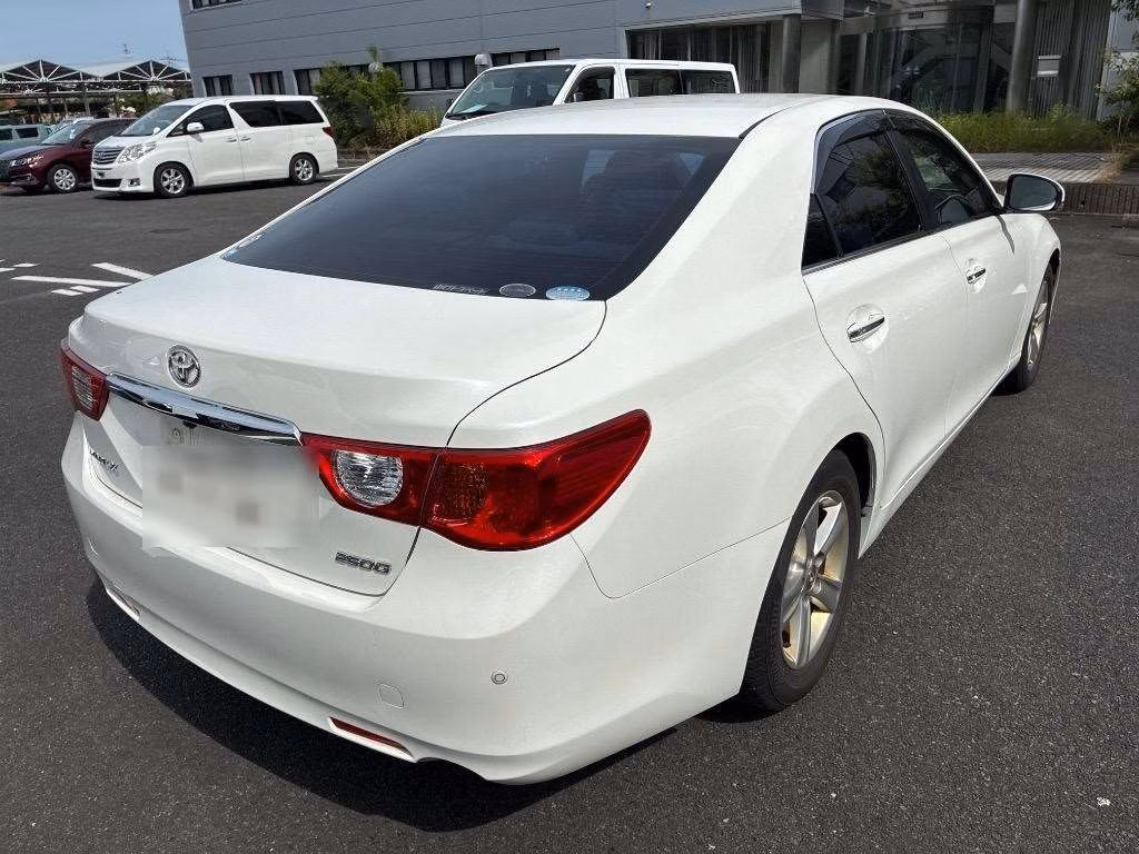 TOYOTA MARK X