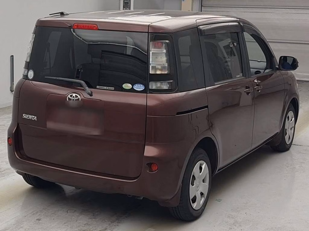 TOYOTA SIENTA