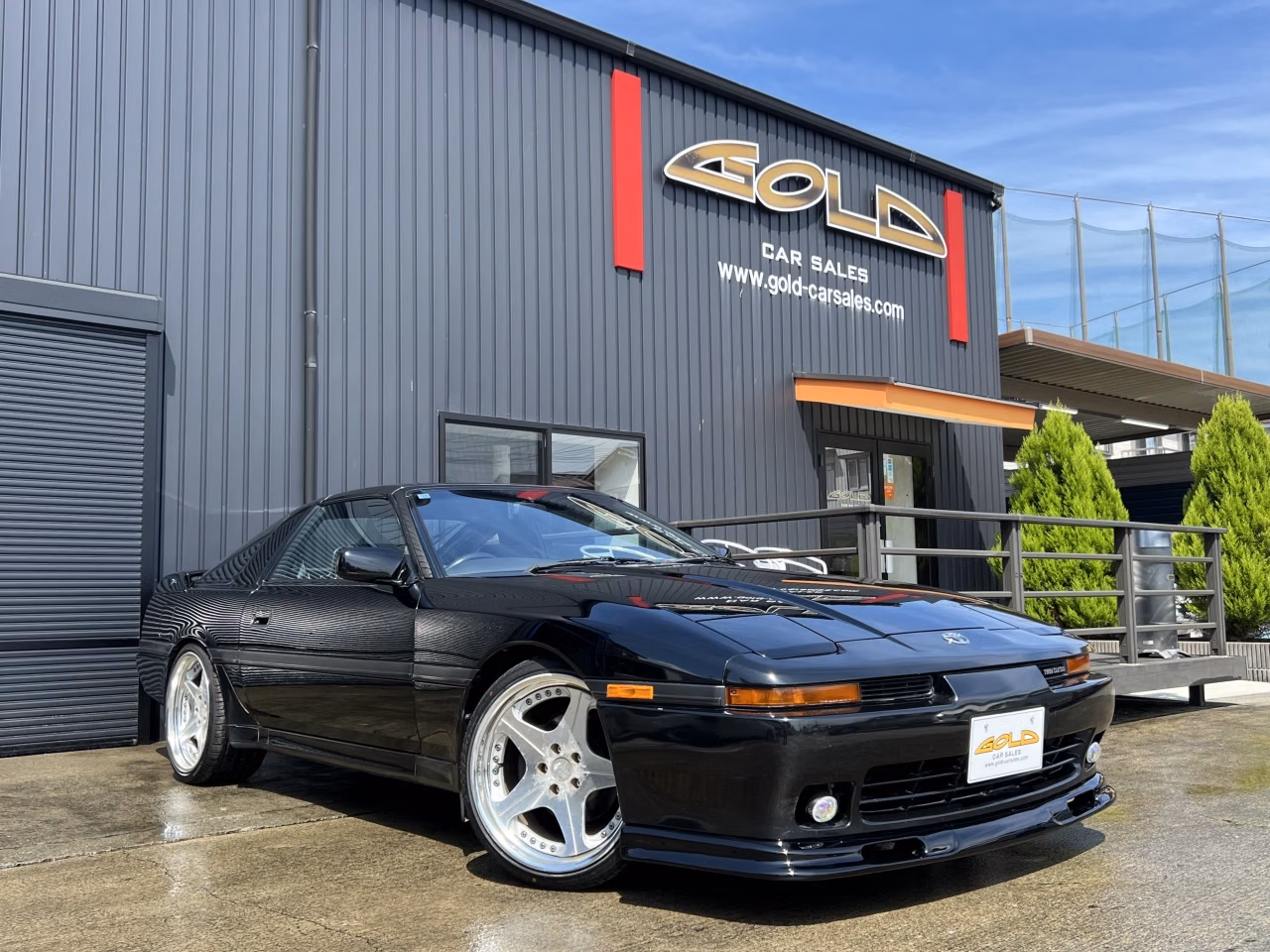 TOYOTA SUPRA