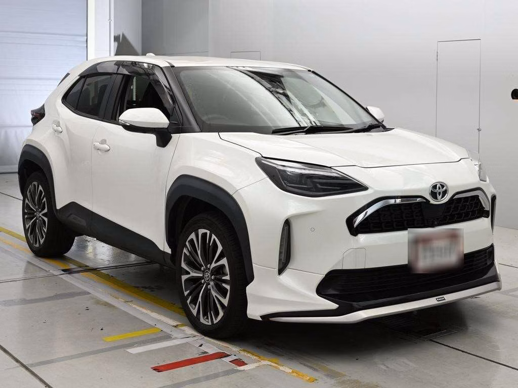 TOYOTA YARIS CROSS