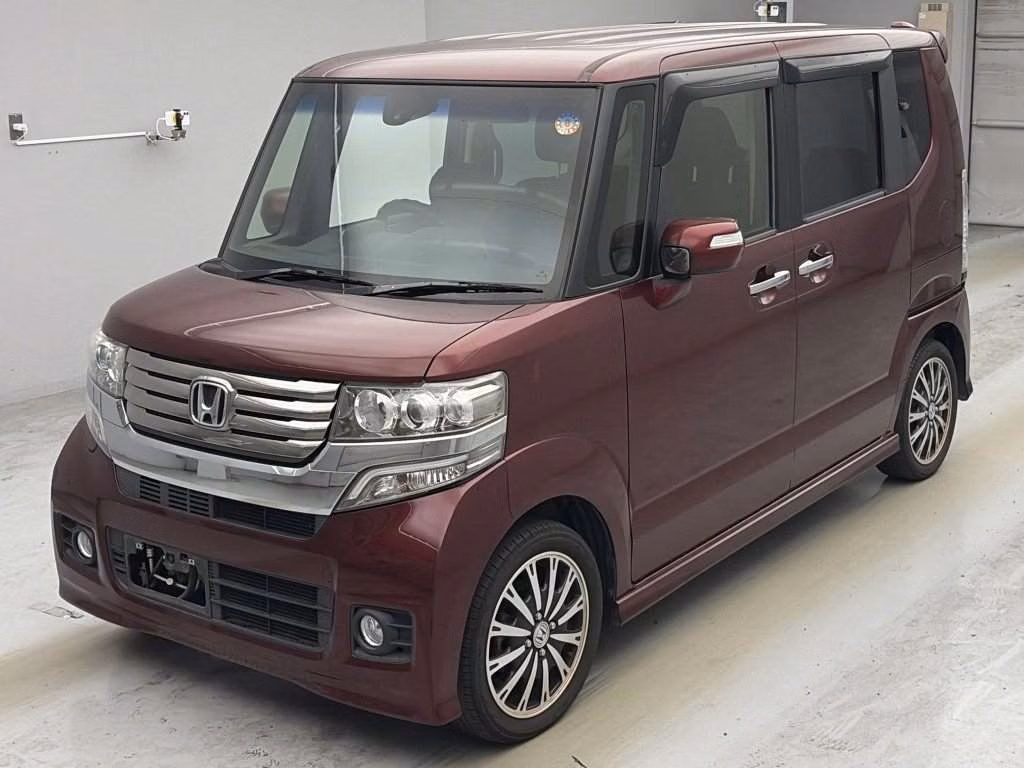 HONDA N-BOX