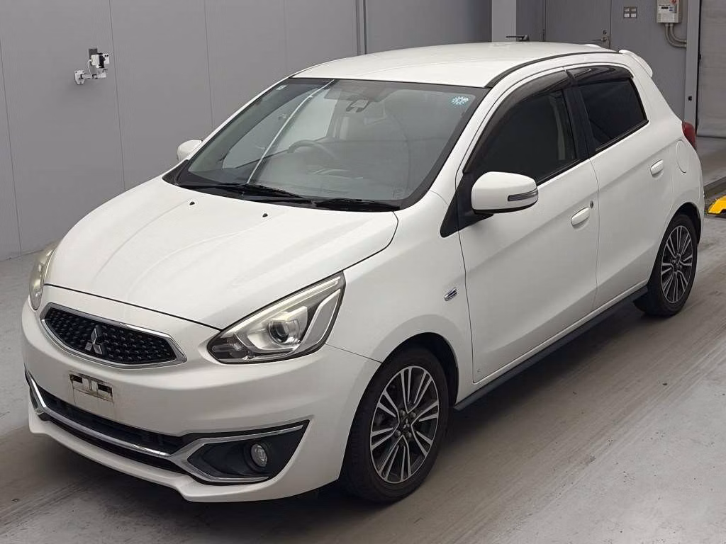 MITSUBISHI MIRAGE