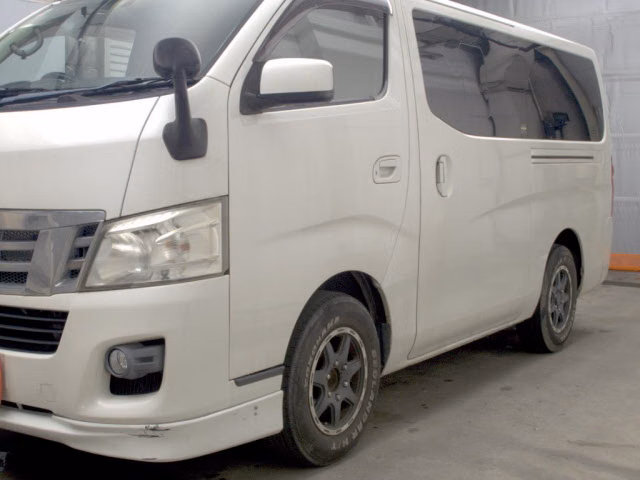NISSAN NV350 CARAVAN