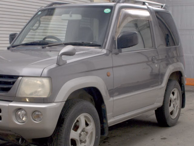 MITSUBISHI PAJERO MINI