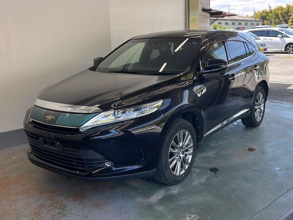 TOYOTA HARRIER