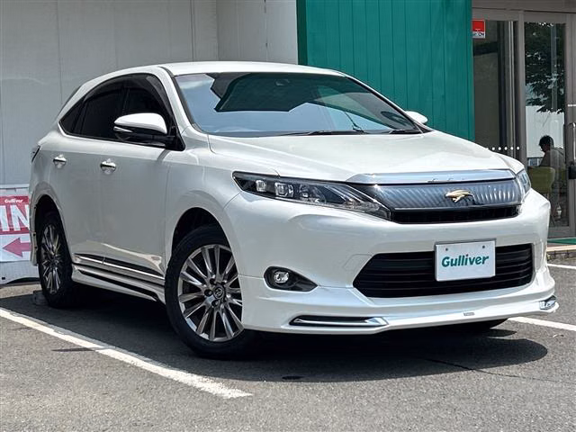 TOYOTA HARRIER