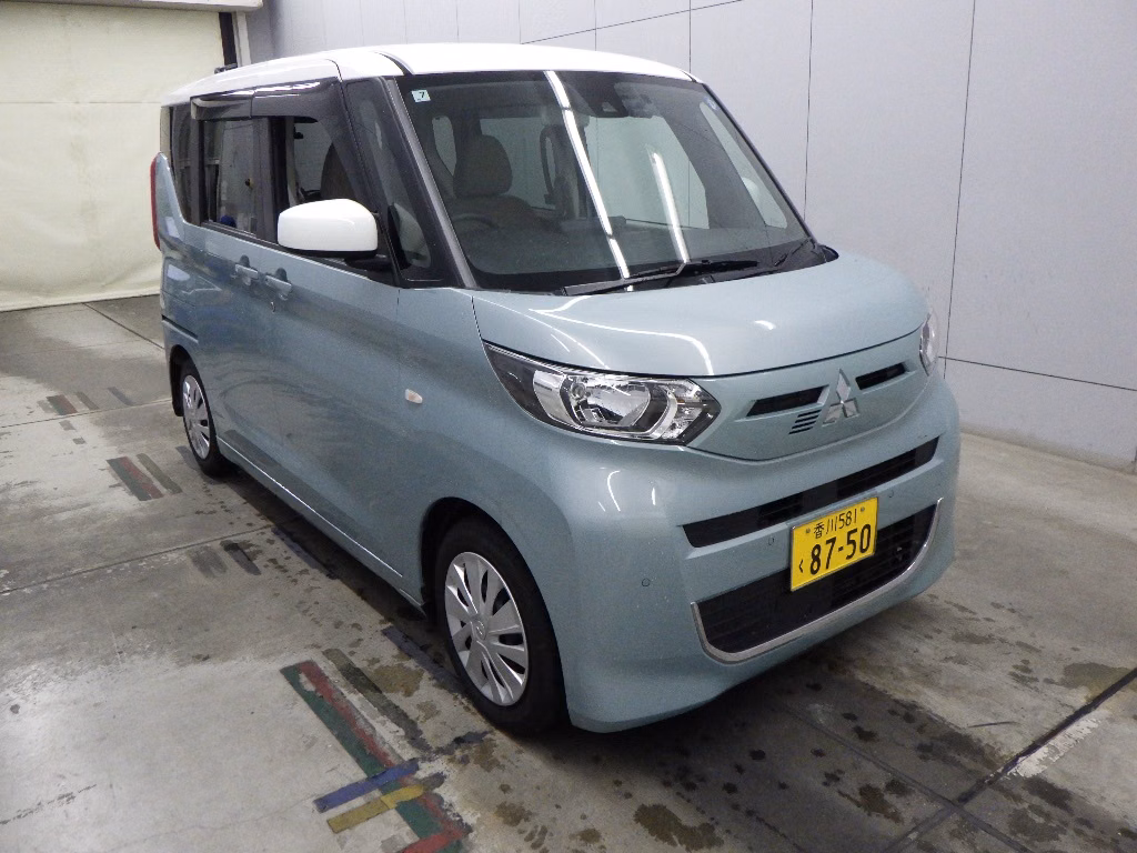 MITSUBISHI EK SPACE